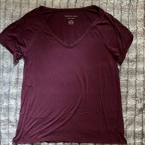 3/$15 AE V-Neck Tee